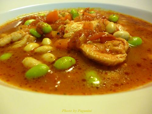 simmered tomato with chicken & beans