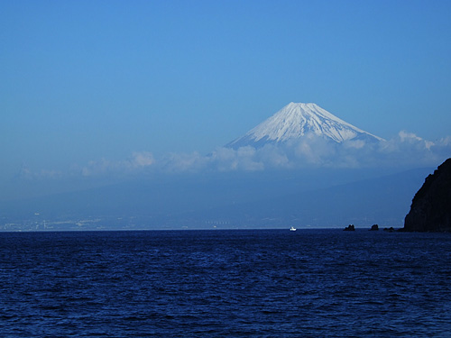 少し靄ってる富士山！