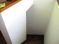 埼玉県所沢市　ご在宅一戸建て　トイレ・階段・廊下・玄関クロス張替え　階段　作業完了後　３