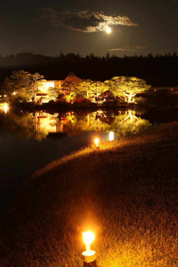 岡山後楽園　夜間特別開園「秋の誘い庭園」開催