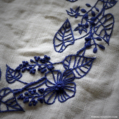 flower lease embroidery by yumiko higuchi